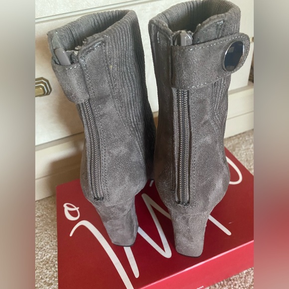 Impo stretch Booties - Picture 3 of 5